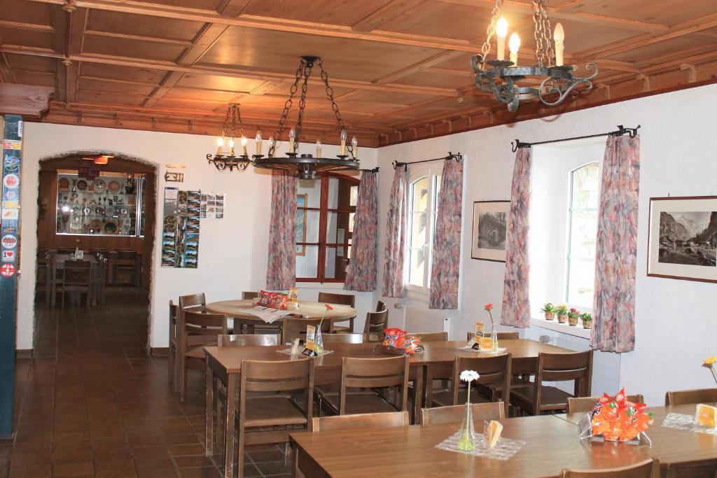 Hotel Posthaus Urigen Unterschachen Exterior photo